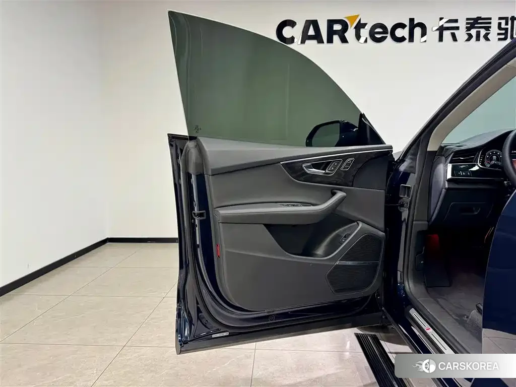 Audi Q8 id 4548187 из Китая 13