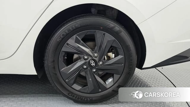 Hyundai Avante Hybrid (CN7) id 4469401 из Кореи 13