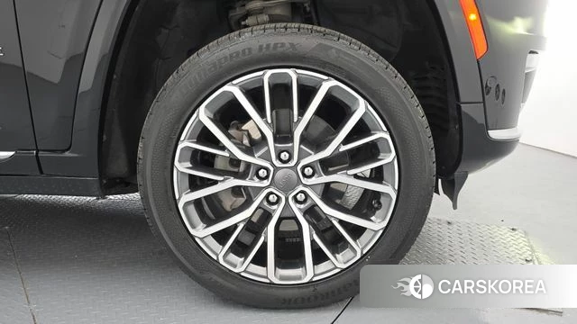 Jeep Grand Cherokee (WL) id 4194583 из Кореи 13