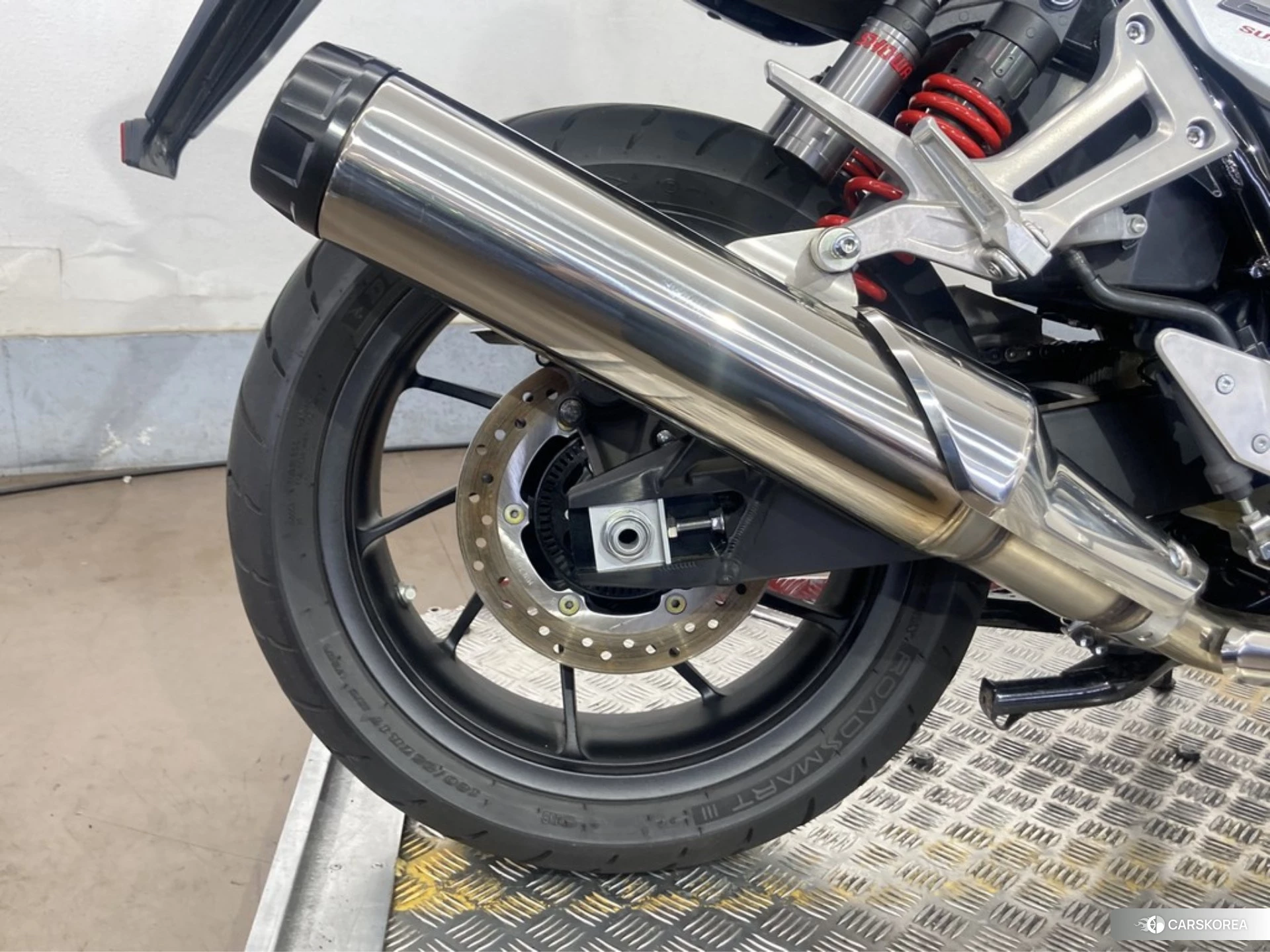 Проданный Honda CB1300SF ABS id 3950421 из Японии, фото 13