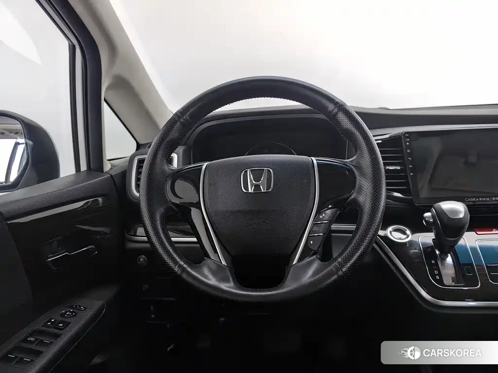 Honda Odyssey id 4601866 из Китая 13