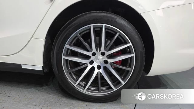 Maserati Ghibli id 4363445 из Кореи 13