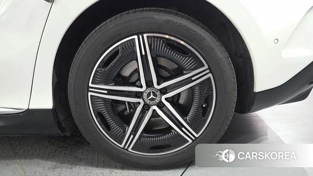 Mercedes-Benz EQE V295 id 4591111 из Кореи 13
