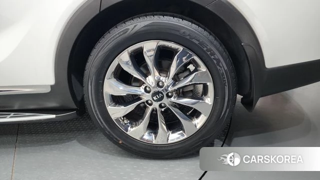 Kia The New Sorento id 4471301 из Кореи 13