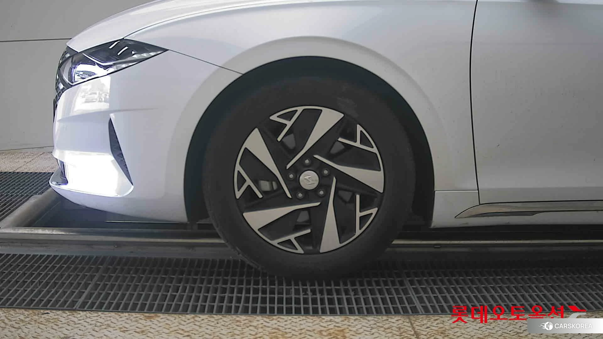 Hyundai Grandeur Hybrid id 4664263 из Кореи 13