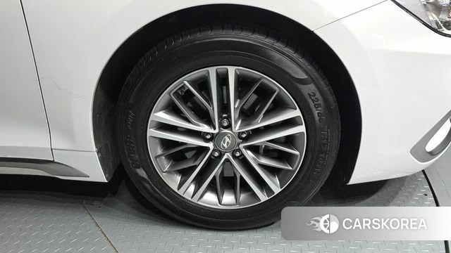 Hyundai Grandeur IG id 4424472 из Кореи 13