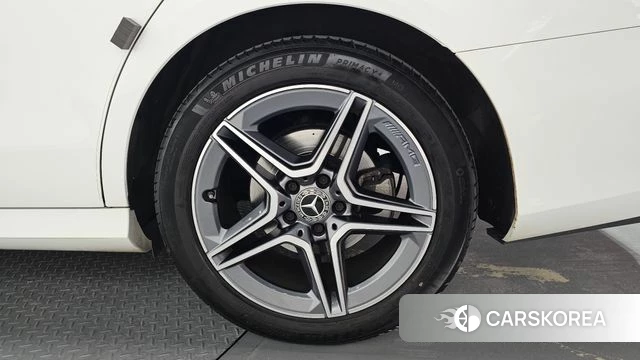 Mercedes-Benz E-Class W213 id 4186168 из Кореи 13