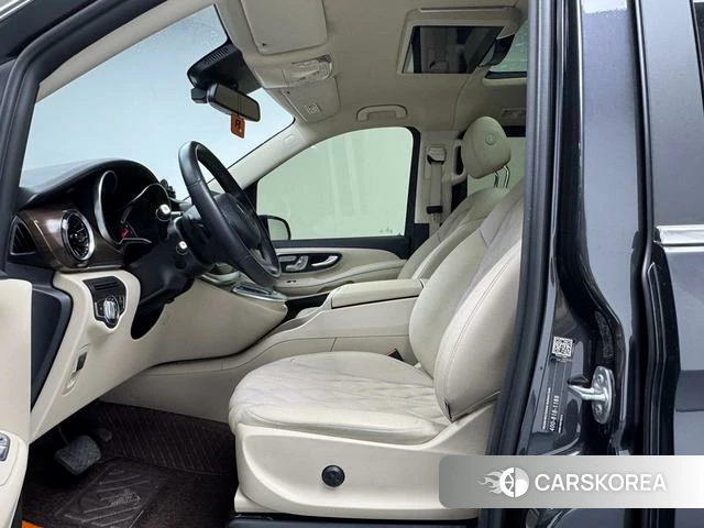 Mercedes-Benz V-class id 4265263 из Китая 13