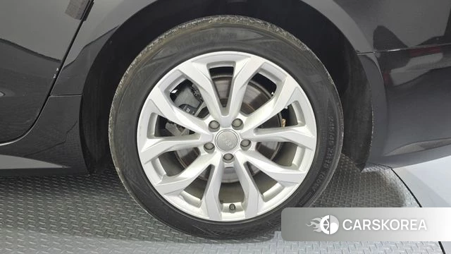Audi New A6 id 4325623 из Кореи 13