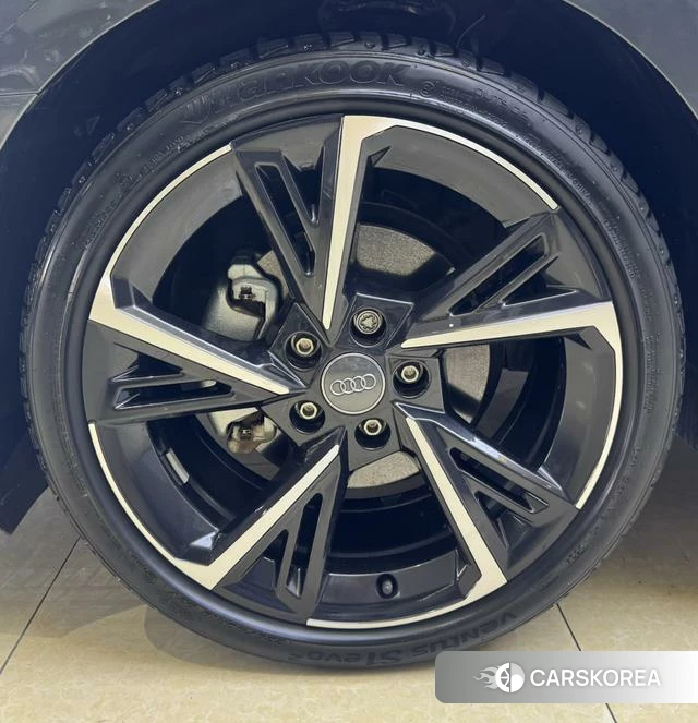 Audi A3 id 4258416 из Китая 13