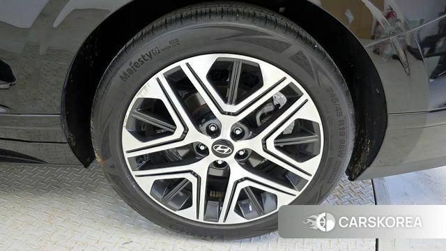 Hyundai Grandeur (GN7) id 4281037 из Кореи 13