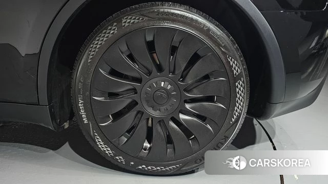 Tesla Model Y id 4408332 из Кореи 13