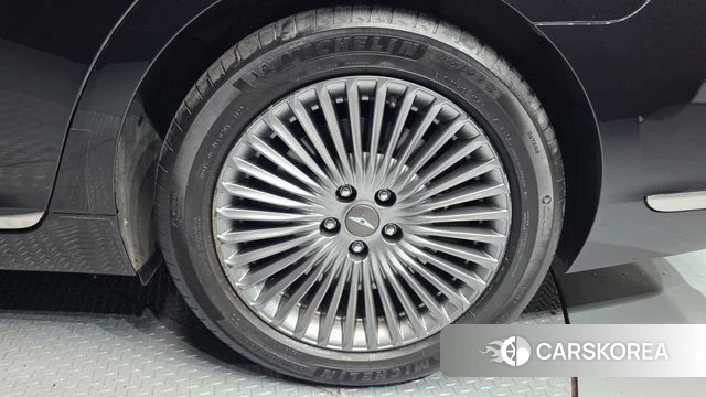 Genesis G90 id 4586941 из Кореи 13