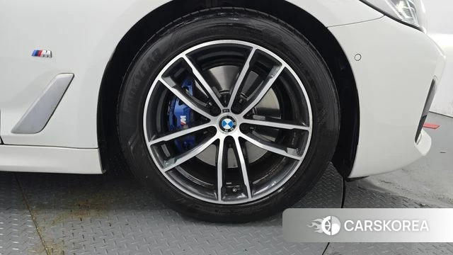 BMW 5 Series (G30) id 4223288 из Кореи 13