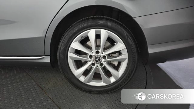 Mercedes-Benz C-Class W205 id 4520193 из Кореи 13