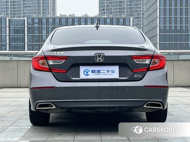 Honda Accord id 4260913 из Китая 13