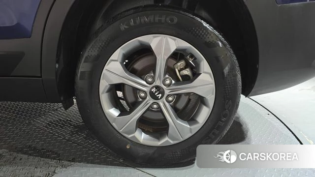 Kia Seltos id 4609669 из Кореи 13