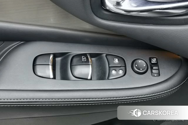 Nissan Loulan id 4210593 из Китая 13