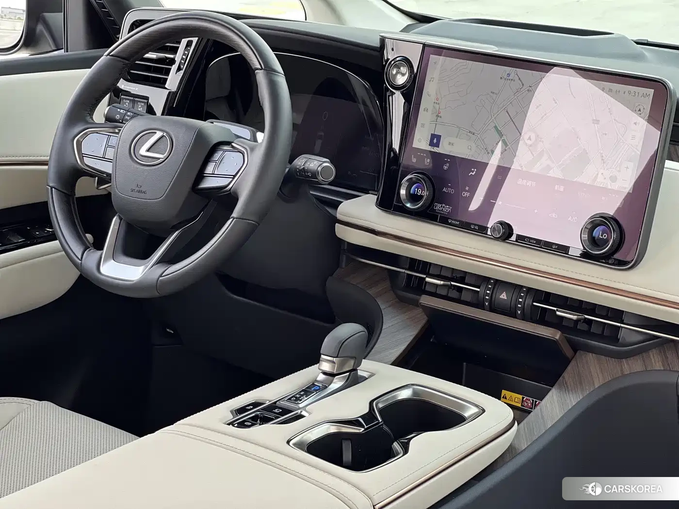 Lexus LM id 4600514 из Китая 13