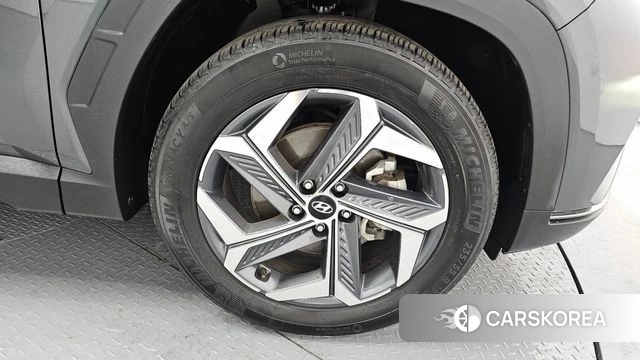 Hyundai Tucson (NX4) id 4445797 из Кореи 13