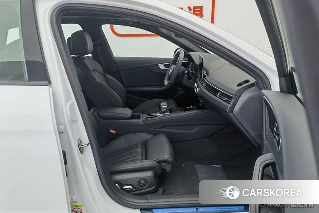 Audi A4L id 3993383 из Китая 13