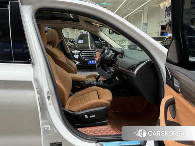 BMW X3 id 4271830 из Китая 13