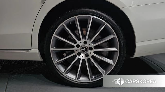 Mercedes-Benz E-Class W213 id 4650315 из Кореи 13