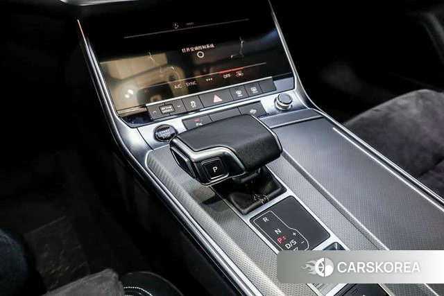 Audi A7L id 4290540 из Китая 13