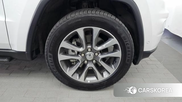 Jeep Grand Cherokee id 4286062 из Кореи 13