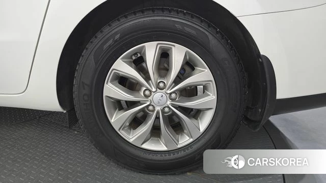 Kia The New Carnival id 4502075 из Кореи 13