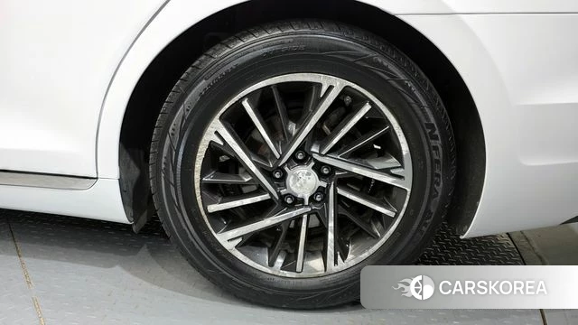 Hyundai The New Grandeur IG id 4303085 из Кореи 13