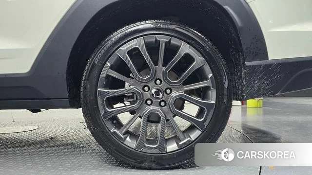 Ssangyong Torres id 4422209 из Кореи 13