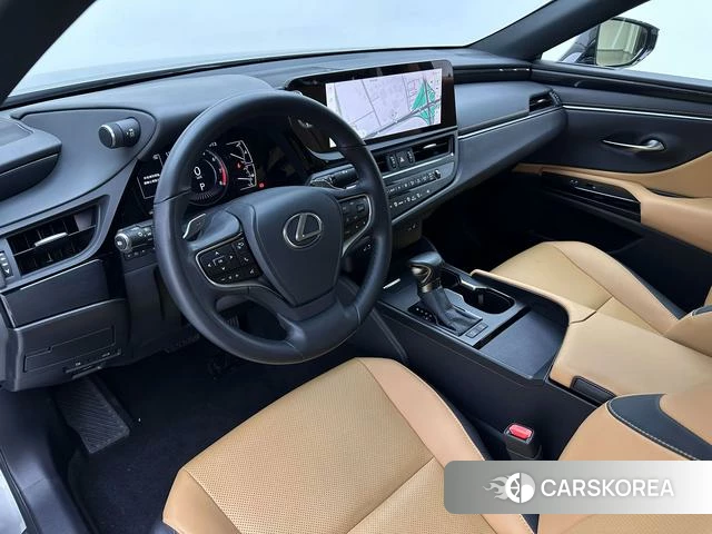 Lexus ES id 4271056 из Китая 13