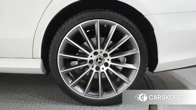 Mercedes-Benz E-Class W213 id 4650969 из Кореи 13