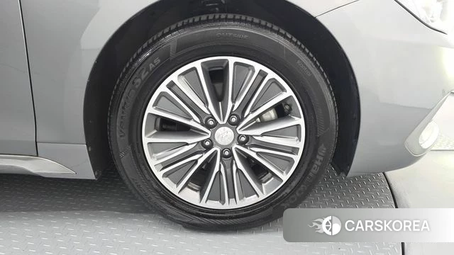 Hyundai Grandeur IG Hybrid id 4937687 из Кореи 13