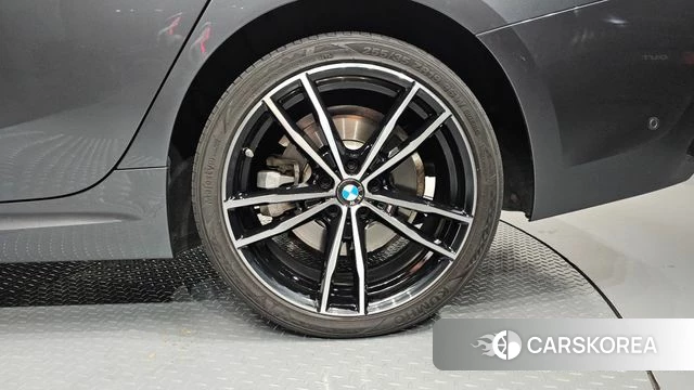 BMW 3 Series (G20) id 4671907 из Кореи 13