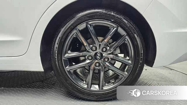 Hyundai The New Avante AD id 4508234 из Кореи 13