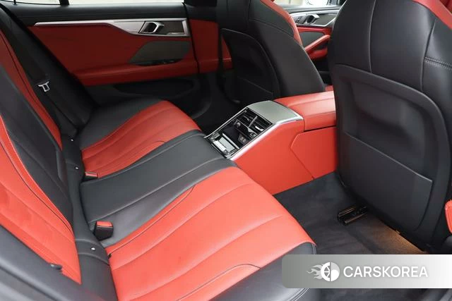 BMW 8 series id 3875974 из Китая 13