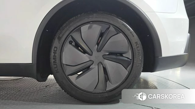 Tesla Model Y id 4394430 из Кореи 13