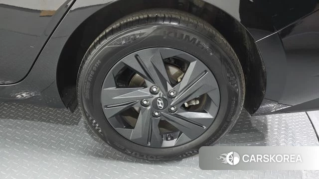Hyundai Avante (CN7) id 4309259 из Кореи 13