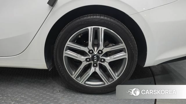 Kia Come New K3 id 4647497 из Кореи 13