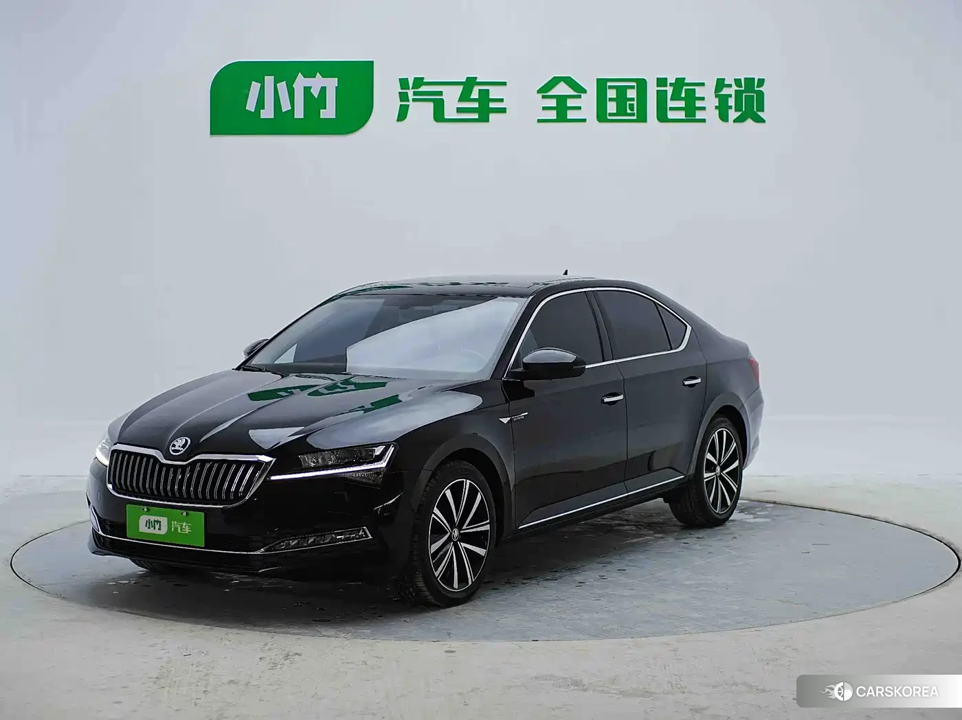 Skoda Superb id 4583717 из Китая 13