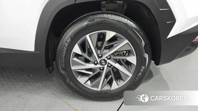 Hyundai Tucson (NX4) id 4195598 из Кореи 13