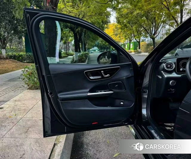 Mercedes-Benz Class C id 3896230 из Китая 13
