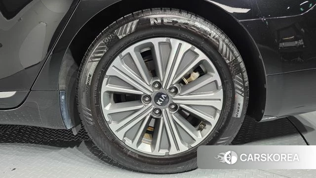Kia K7 Premier Hybrid id 4907347 из Кореи 13