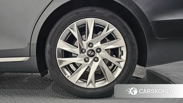 Hyundai The New Grandeur IG Hybrid id 4609063 из Кореи 13