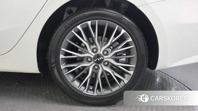 Kia The New K3 2nd generation id 4292106 из Кореи 13