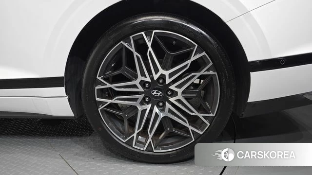 Hyundai Grandeur Hybrid (GN7) id 4691825 из Кореи 13