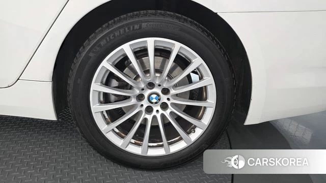 BMW 5 Series (G30) id 4459176 из Кореи 13