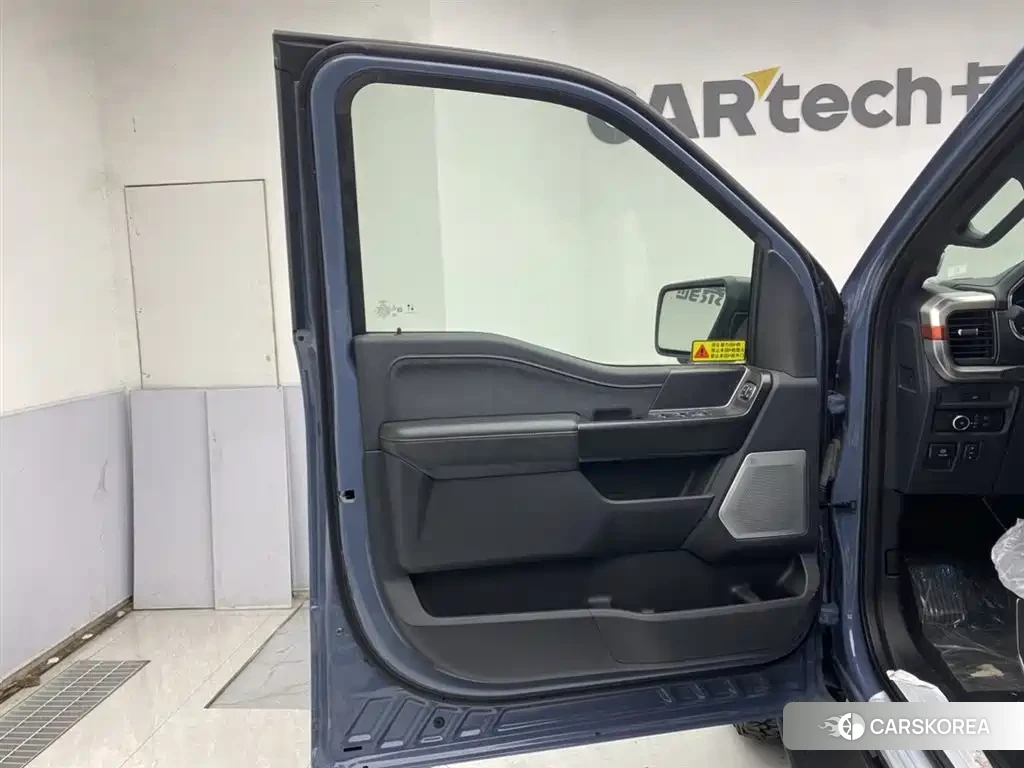 Ford F-150 Raptor id 4514297 из Китая 13